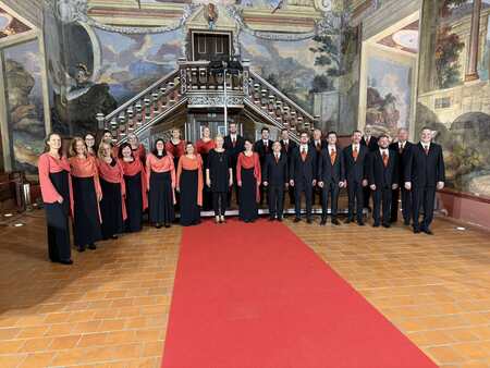 Komorni zbor Ipavska